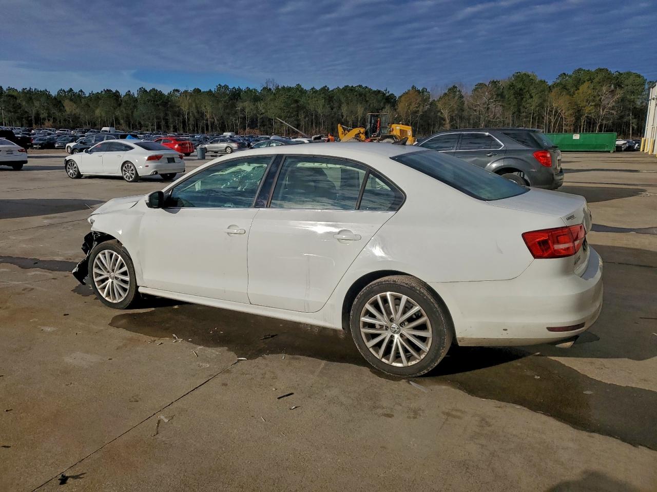 2015 VOLKSWAGEN JETTA SE photo 2