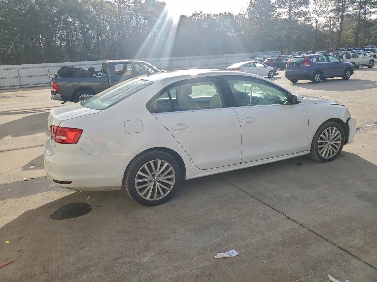 2015 VOLKSWAGEN JETTA SE photo 3