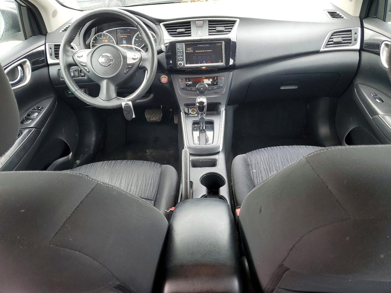 2019 NISSAN SENTRA S photo 8