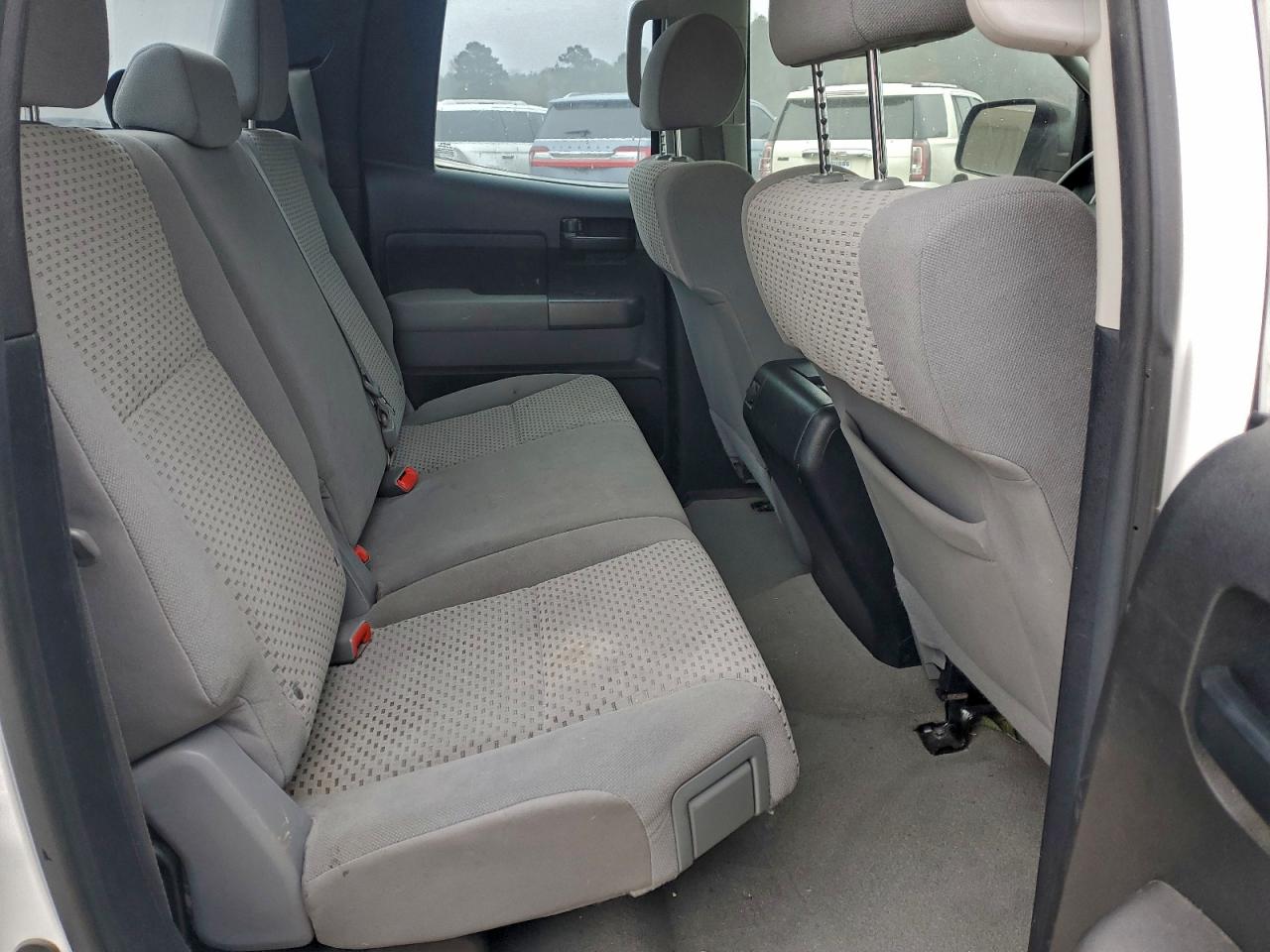 2011 TOYOTA TUNDRA DOUBLE CAB SR5 photo 10