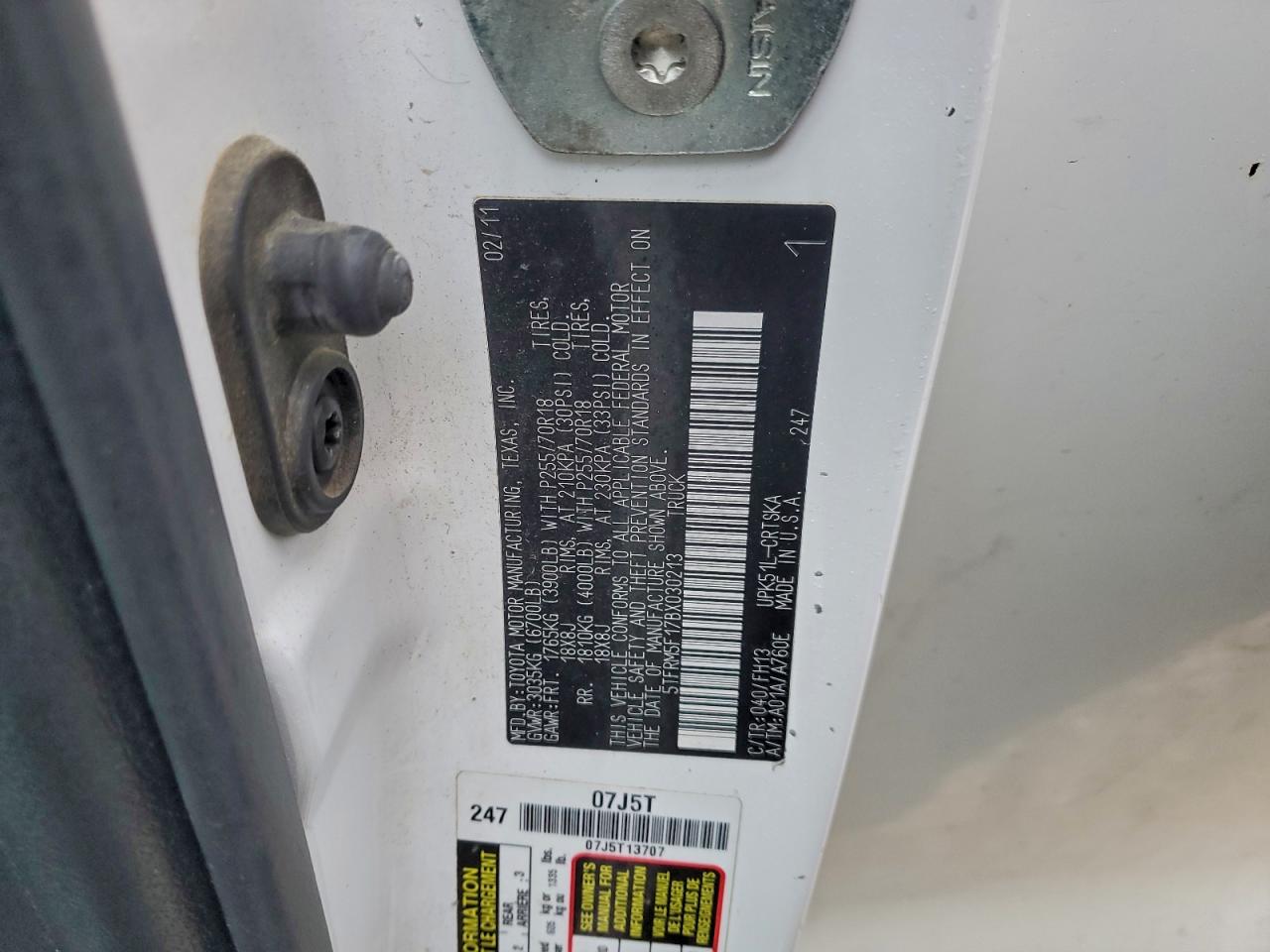 2011 TOYOTA TUNDRA DOUBLE CAB SR5 photo 12