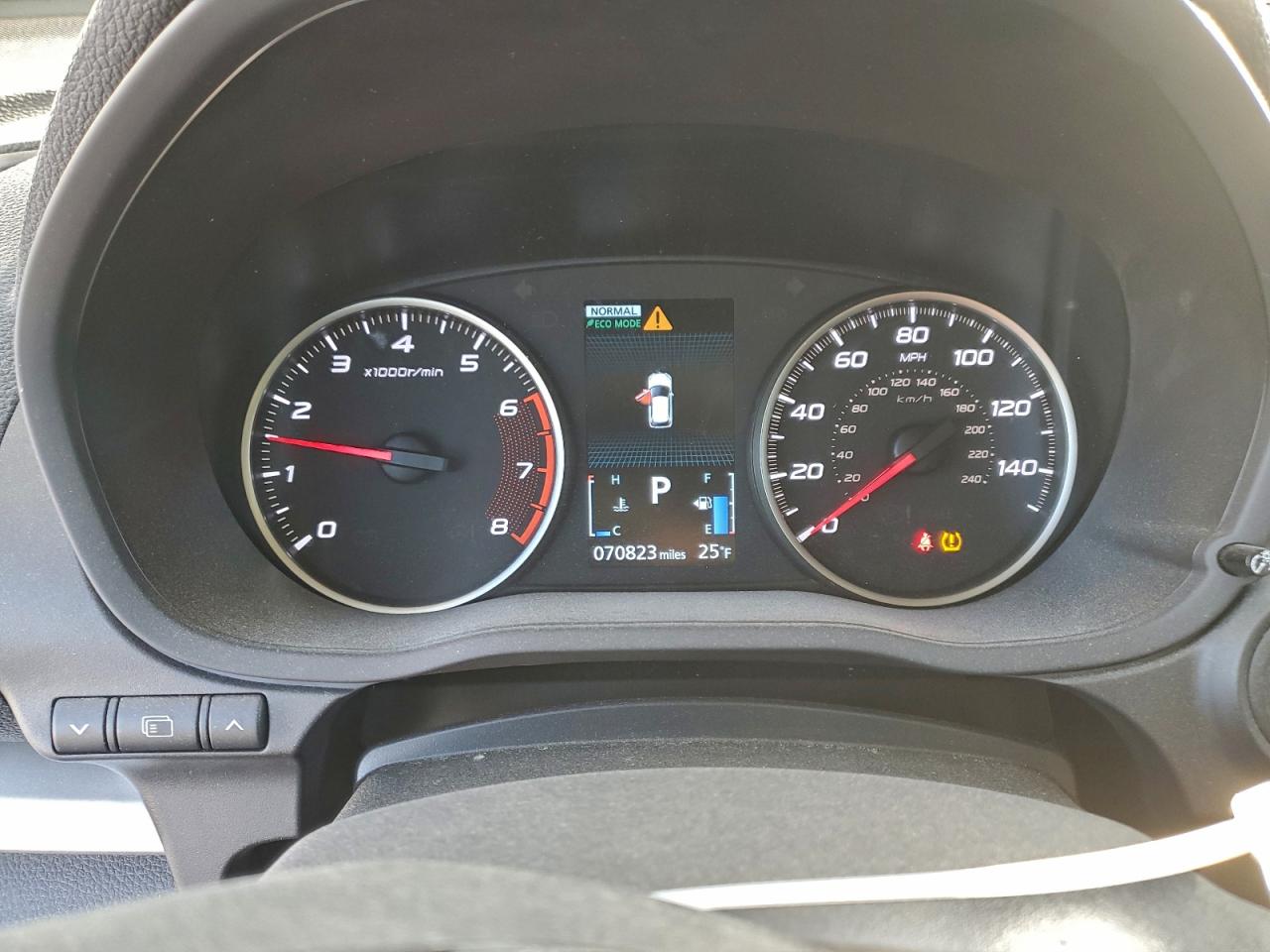 2022 MITSUBISHI ECLIPSE CROSS LE photo 9