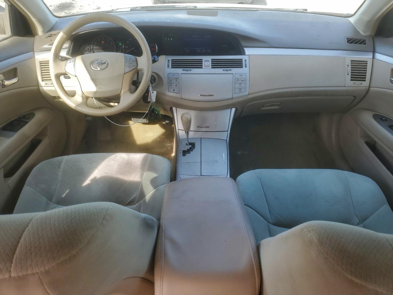 2006 TOYOTA AVALON XL photo 8