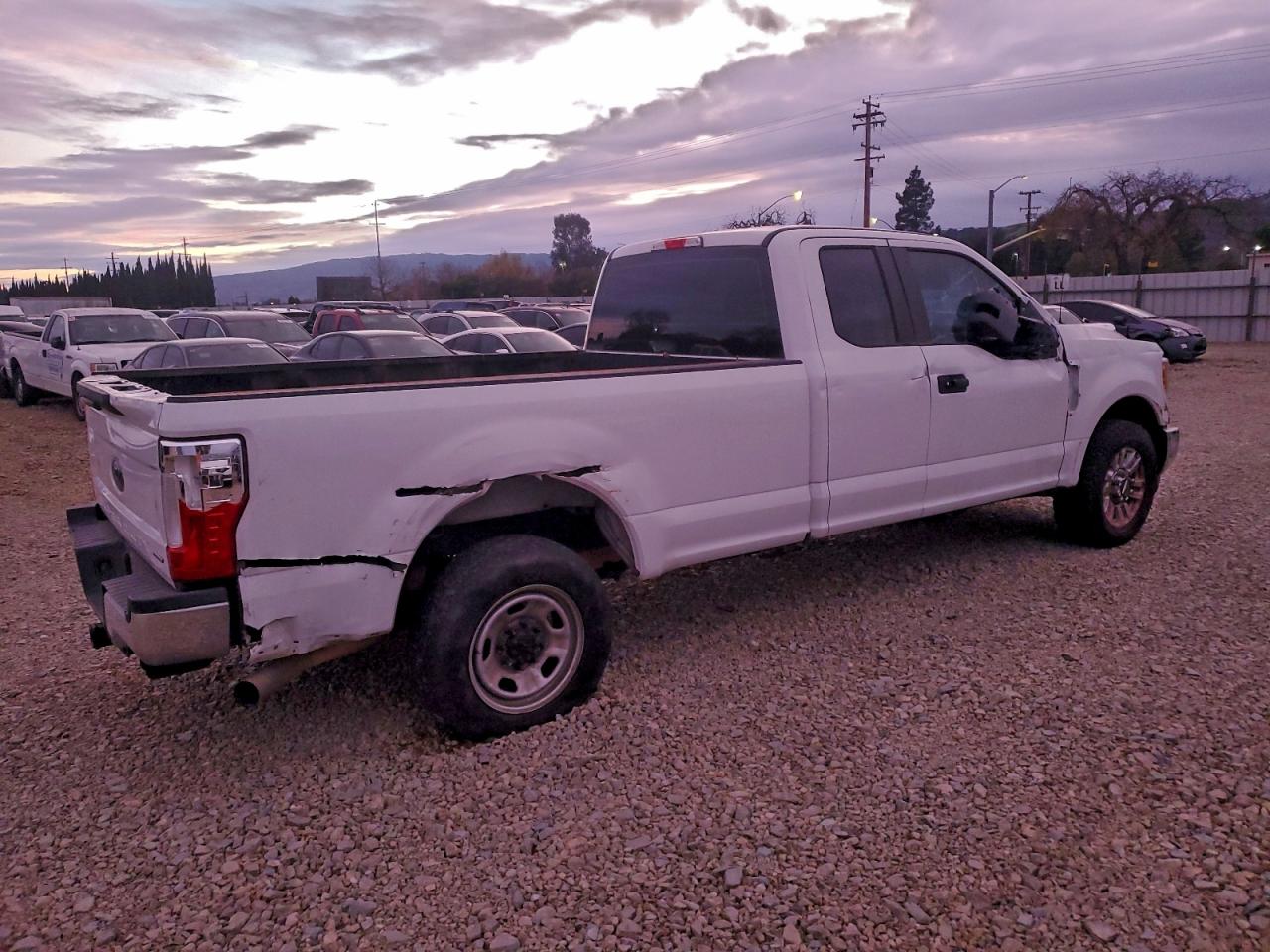 2017 FORD F250 SUPER DUTY photo 3