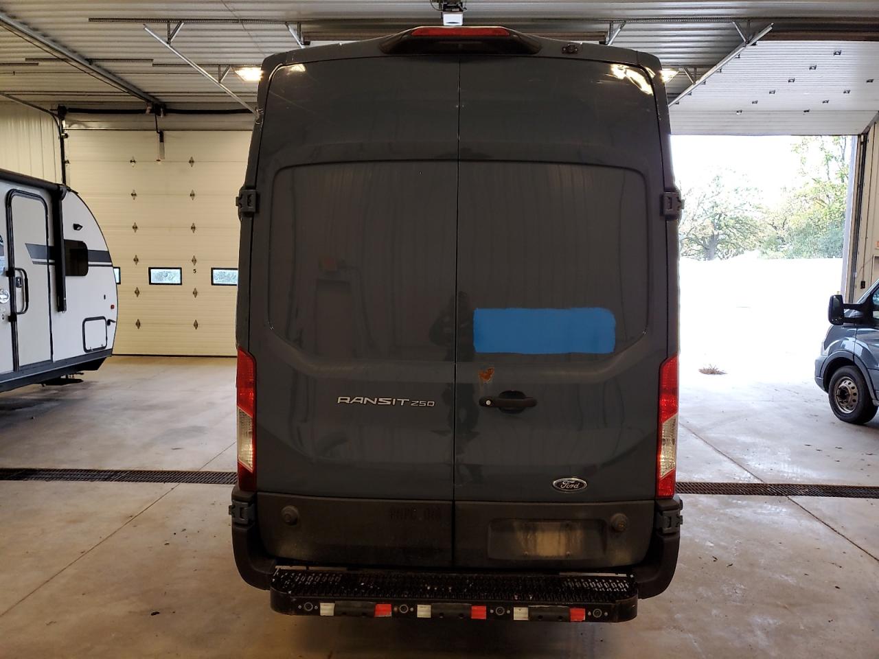 2020 FORD TRANSIT T-250 photo 6