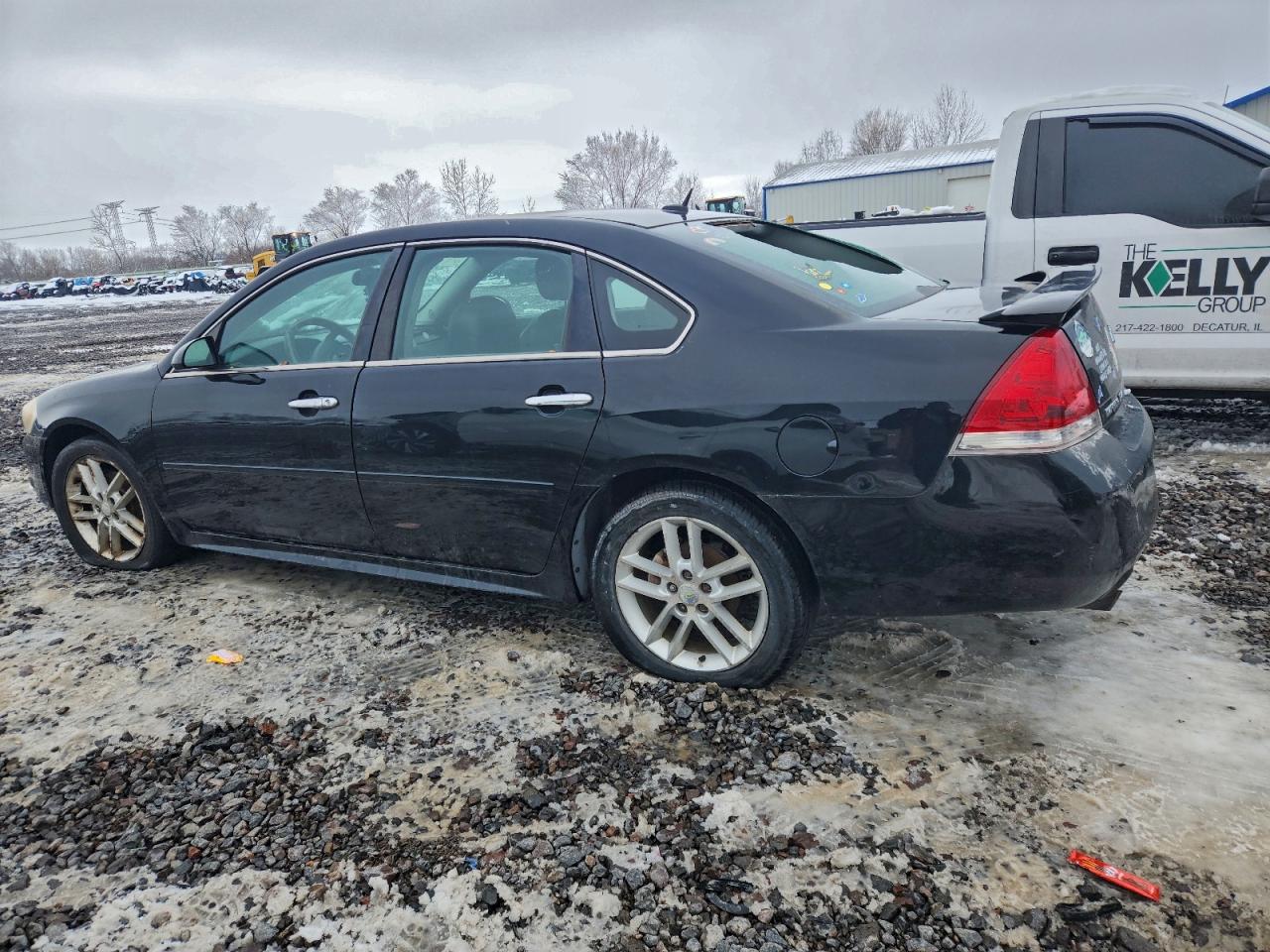 2013 CHEVROLET IMPALA LTZ photo 2