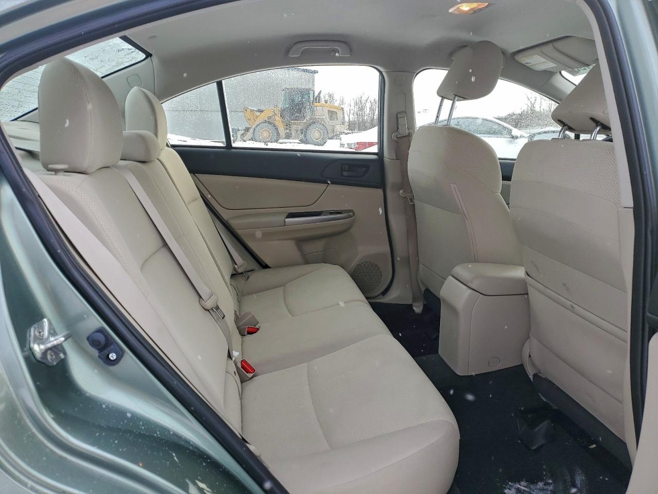 2015 SUBARU IMPREZA photo 10