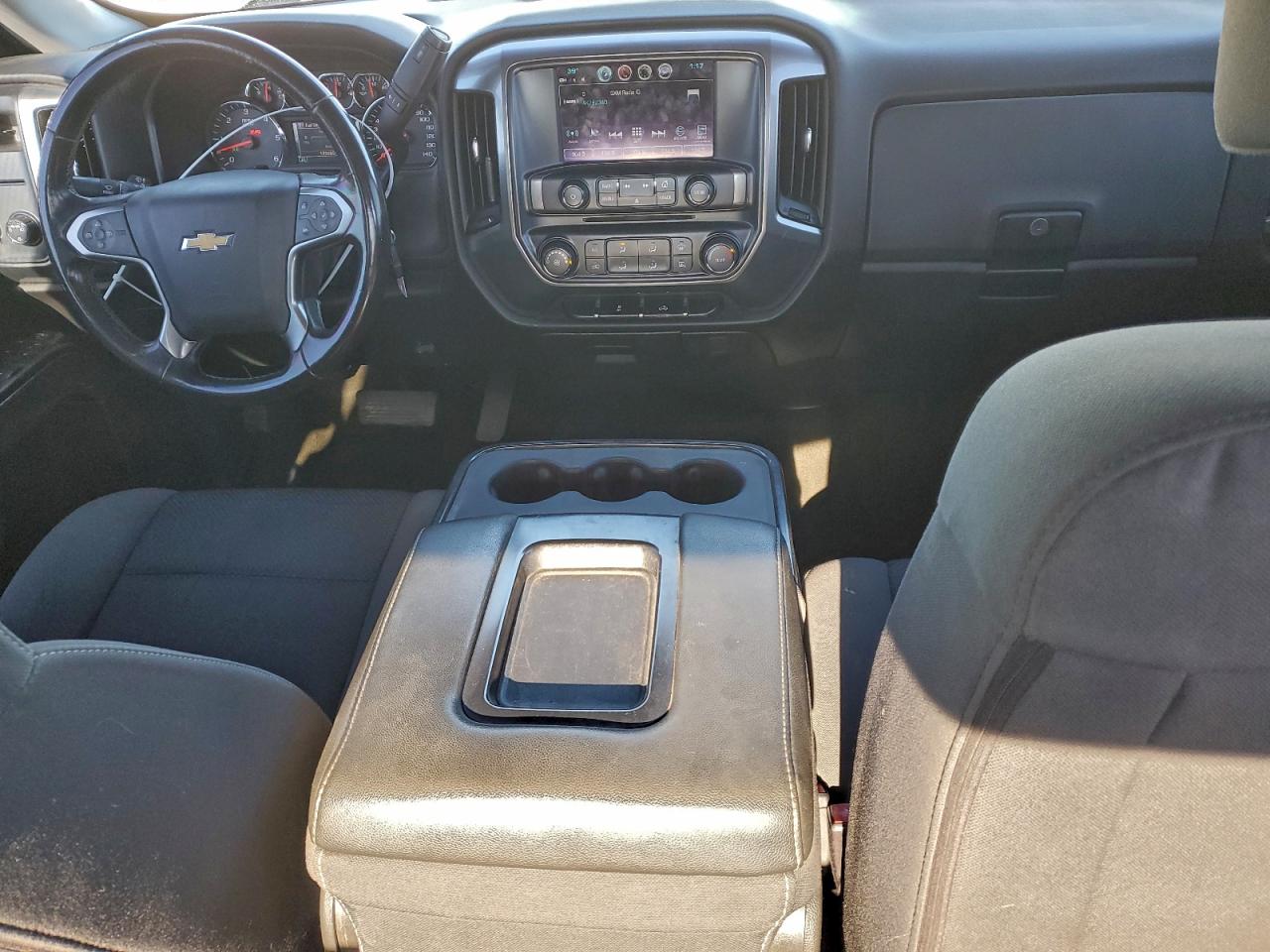 2018 CHEVROLET SILVERADO C1500 LT photo 8