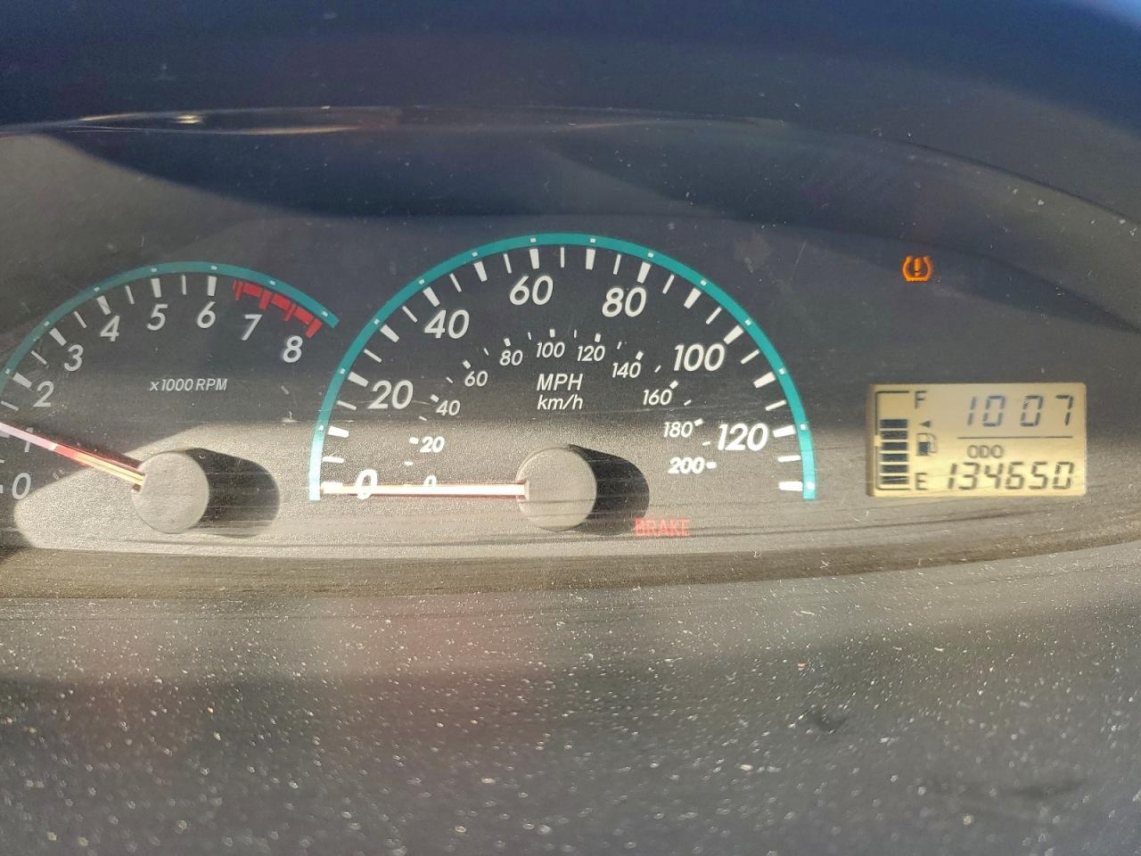 2010 TOYOTA YARIS photo 9