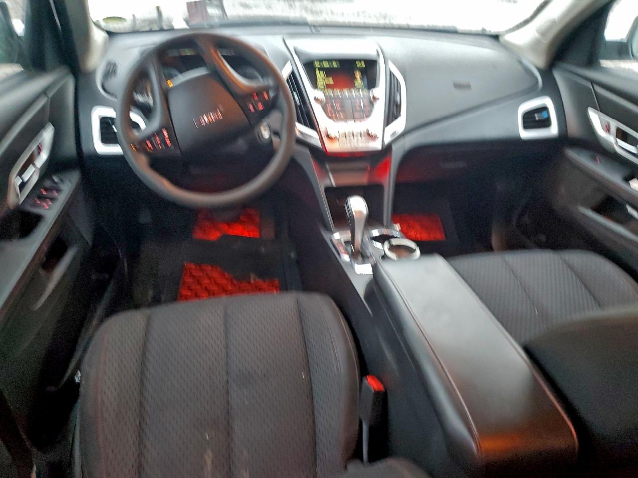 2013 GMC TERRAIN SLE photo 8