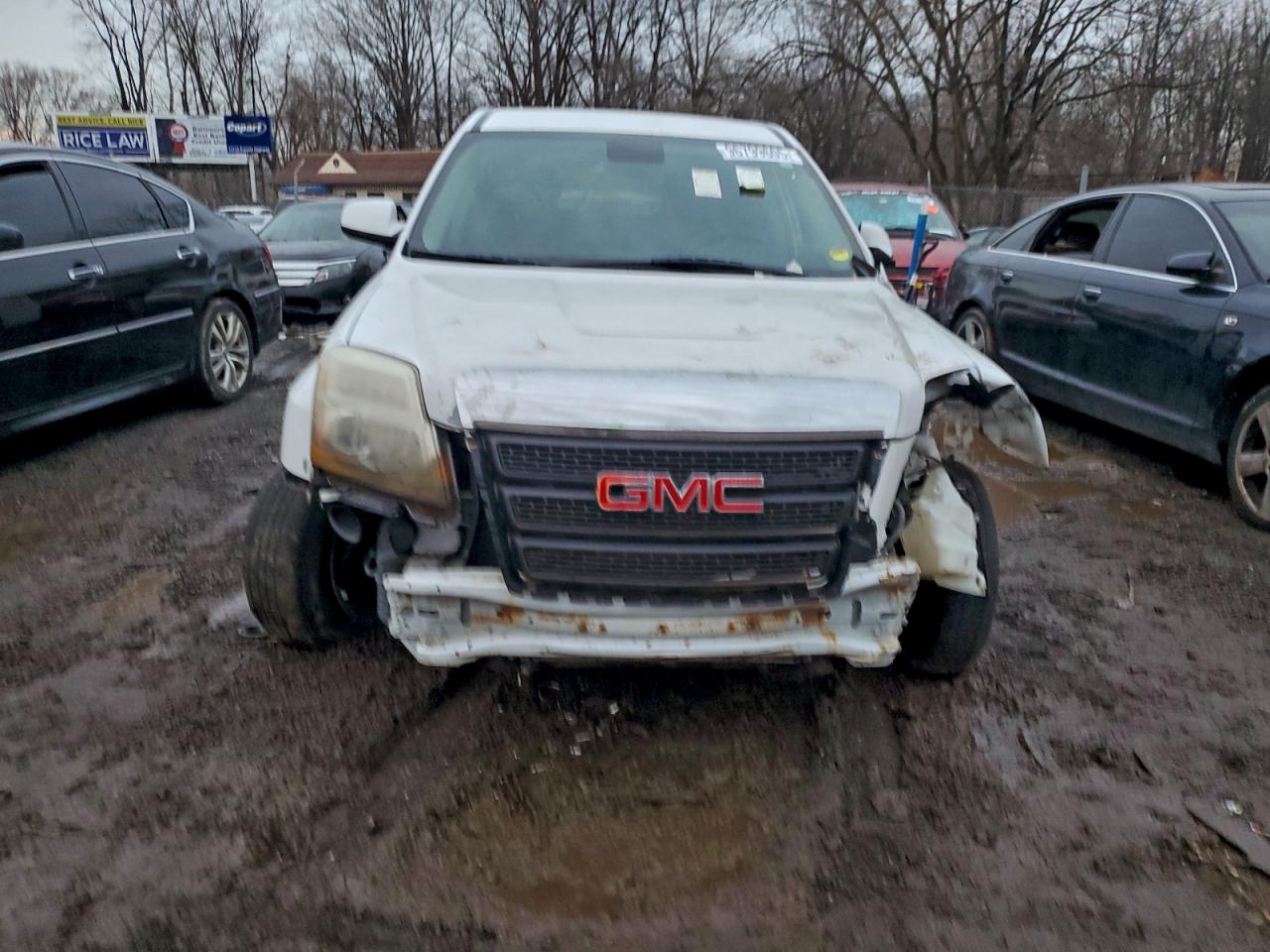 2013 GMC TERRAIN SLE photo 5