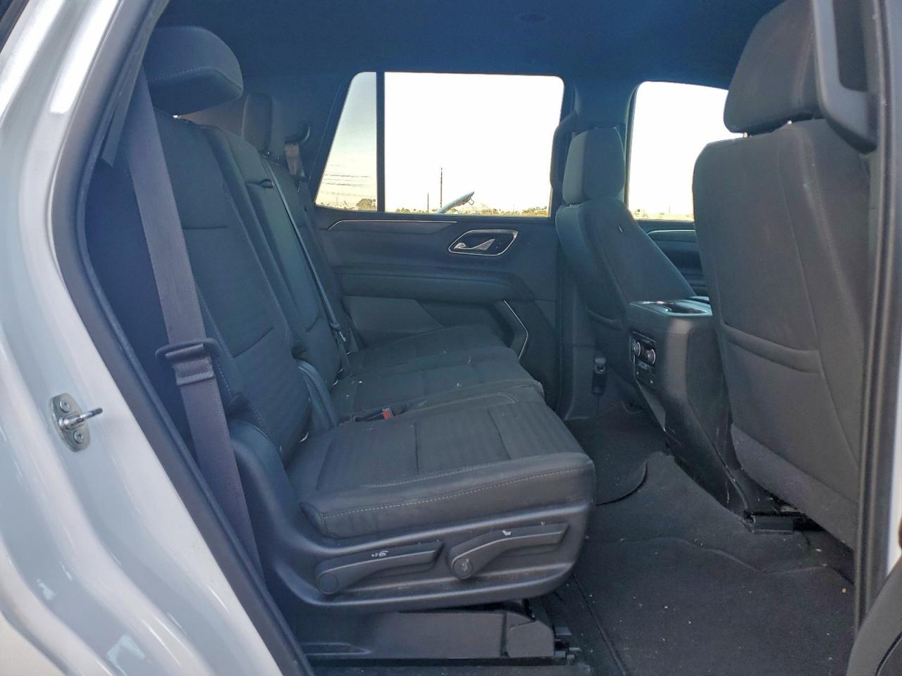 2021 CHEVROLET TAHOE K1500 LS photo 11
