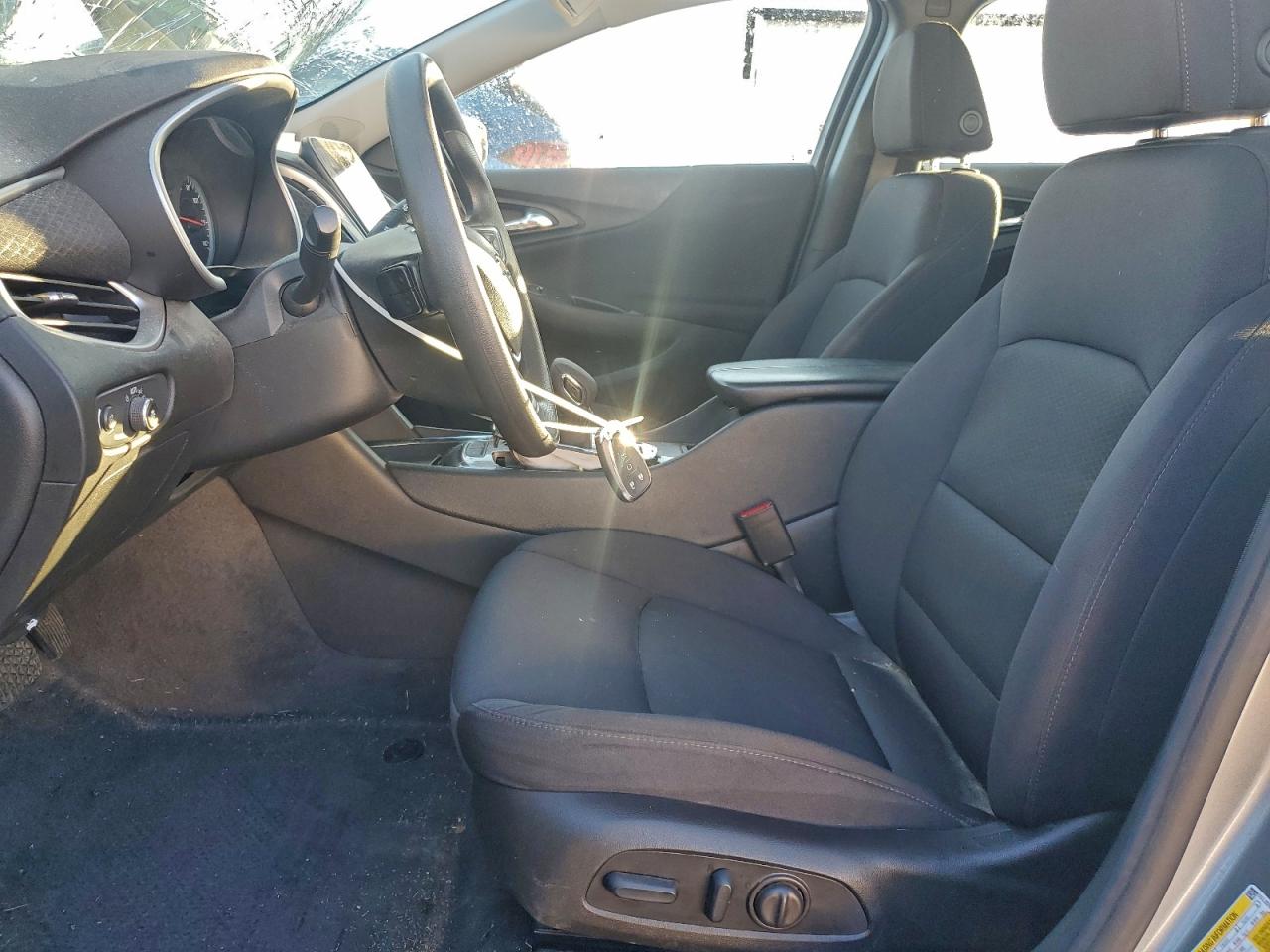 2024 CHEVROLET MALIBU LT photo 7