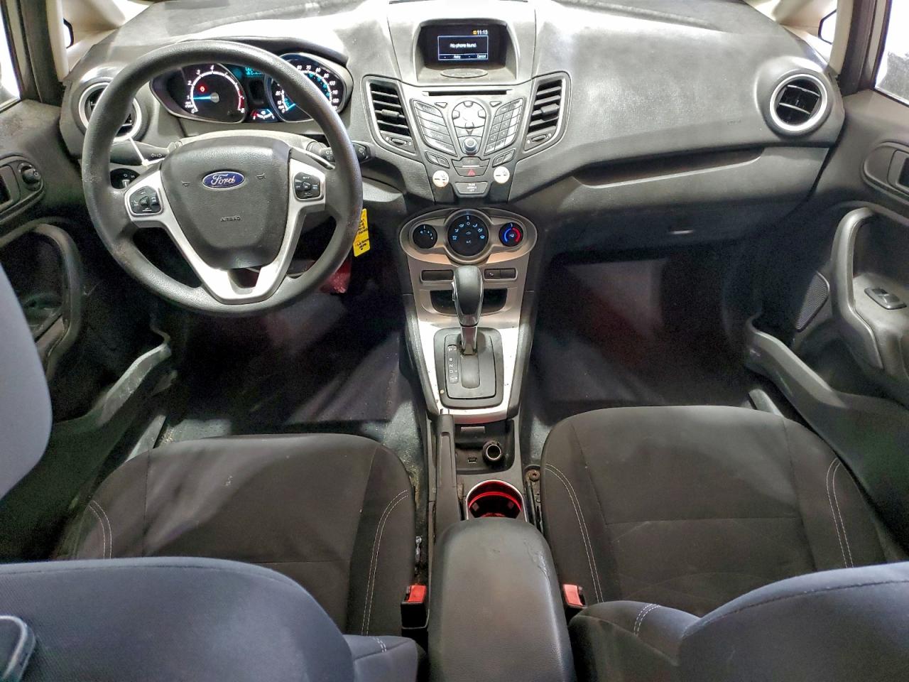 2018 FORD FIESTA SE photo 8