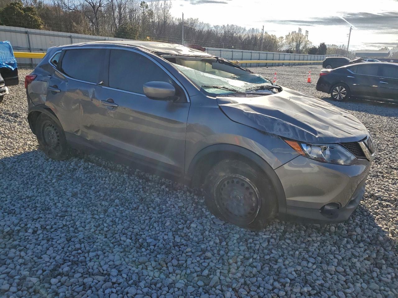 2019 NISSAN ROGUE SPORT S photo 4