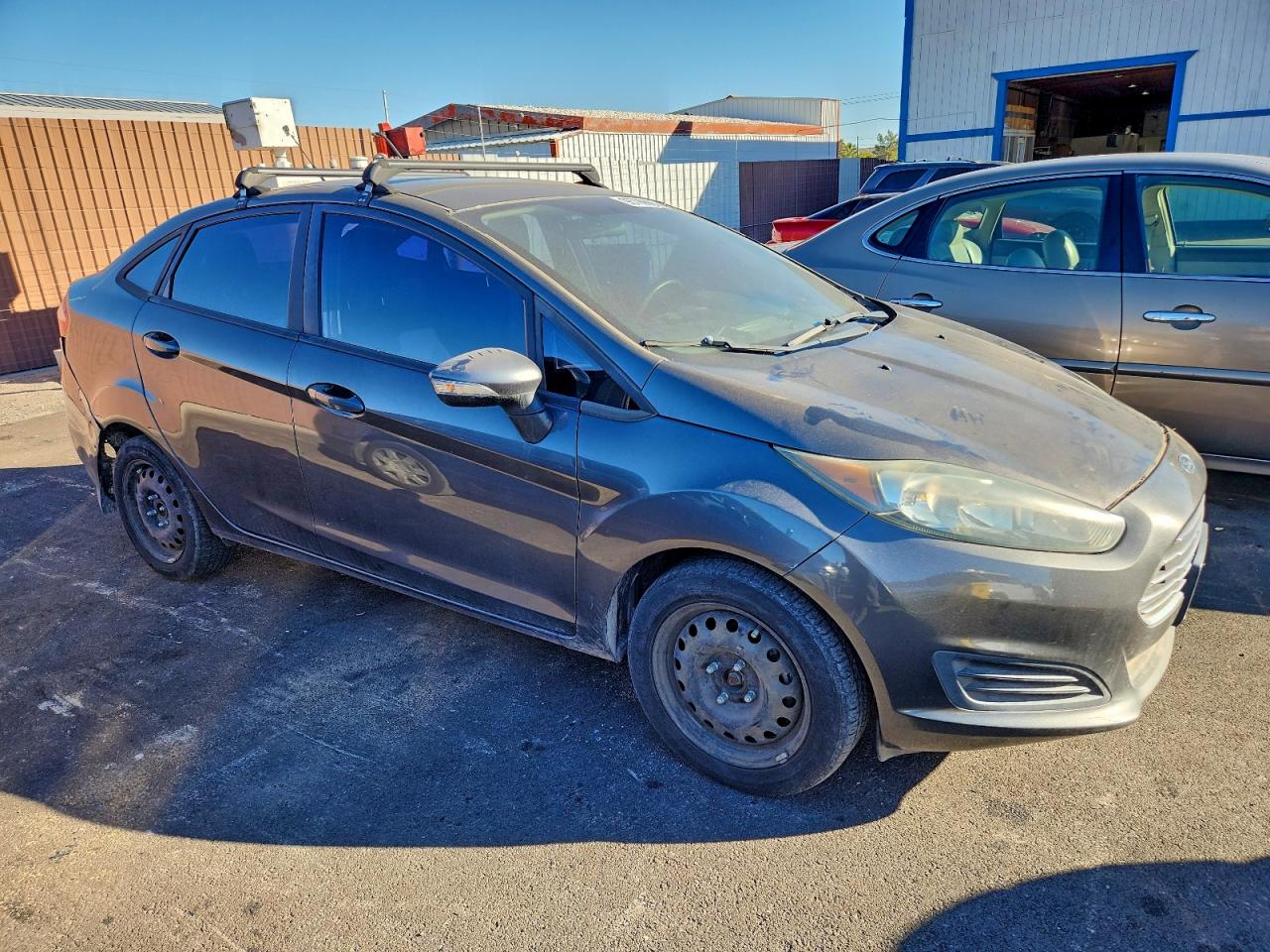 2016 FORD FIESTA SE photo 4