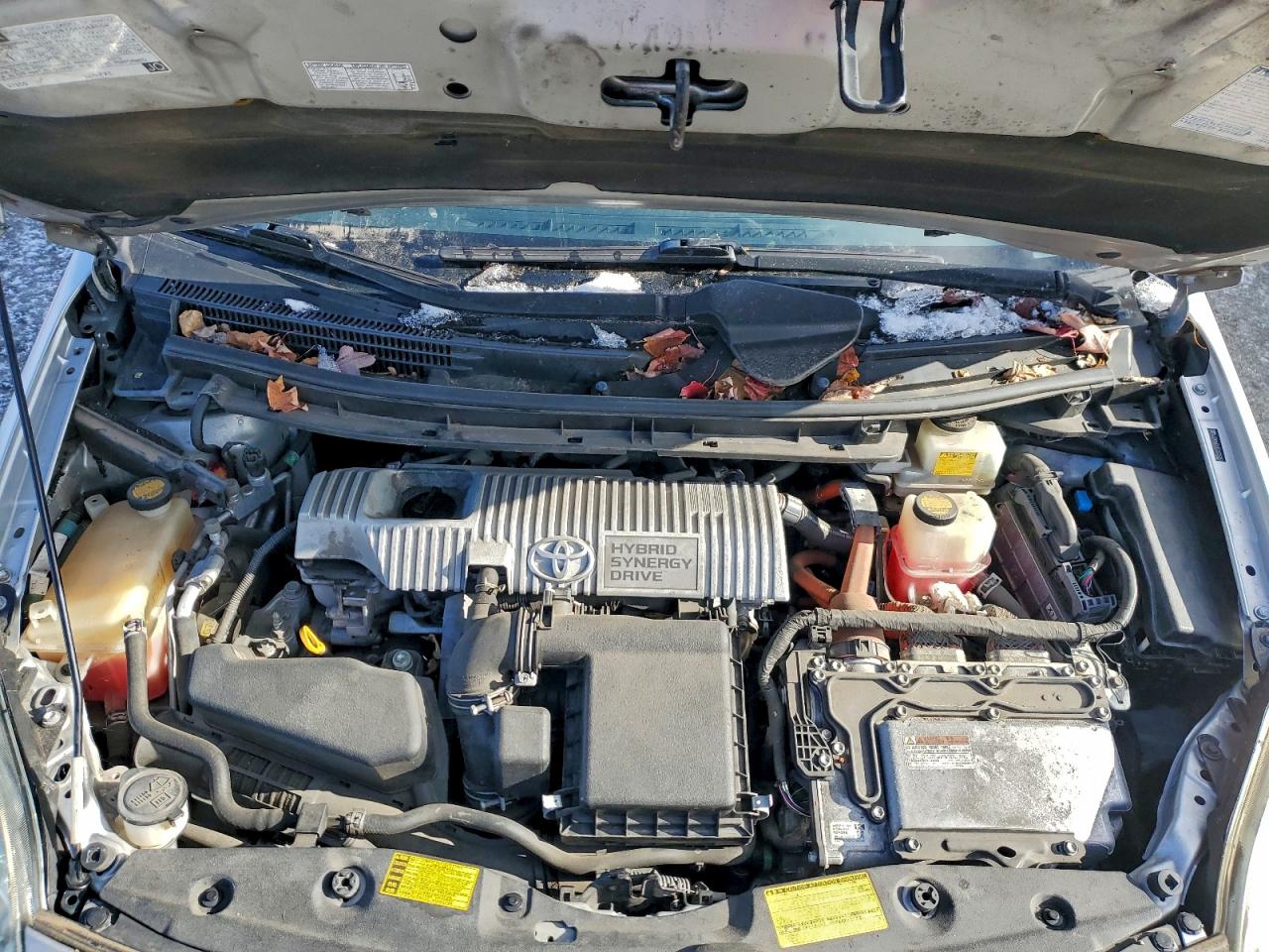 2012 TOYOTA PRIUS photo 11