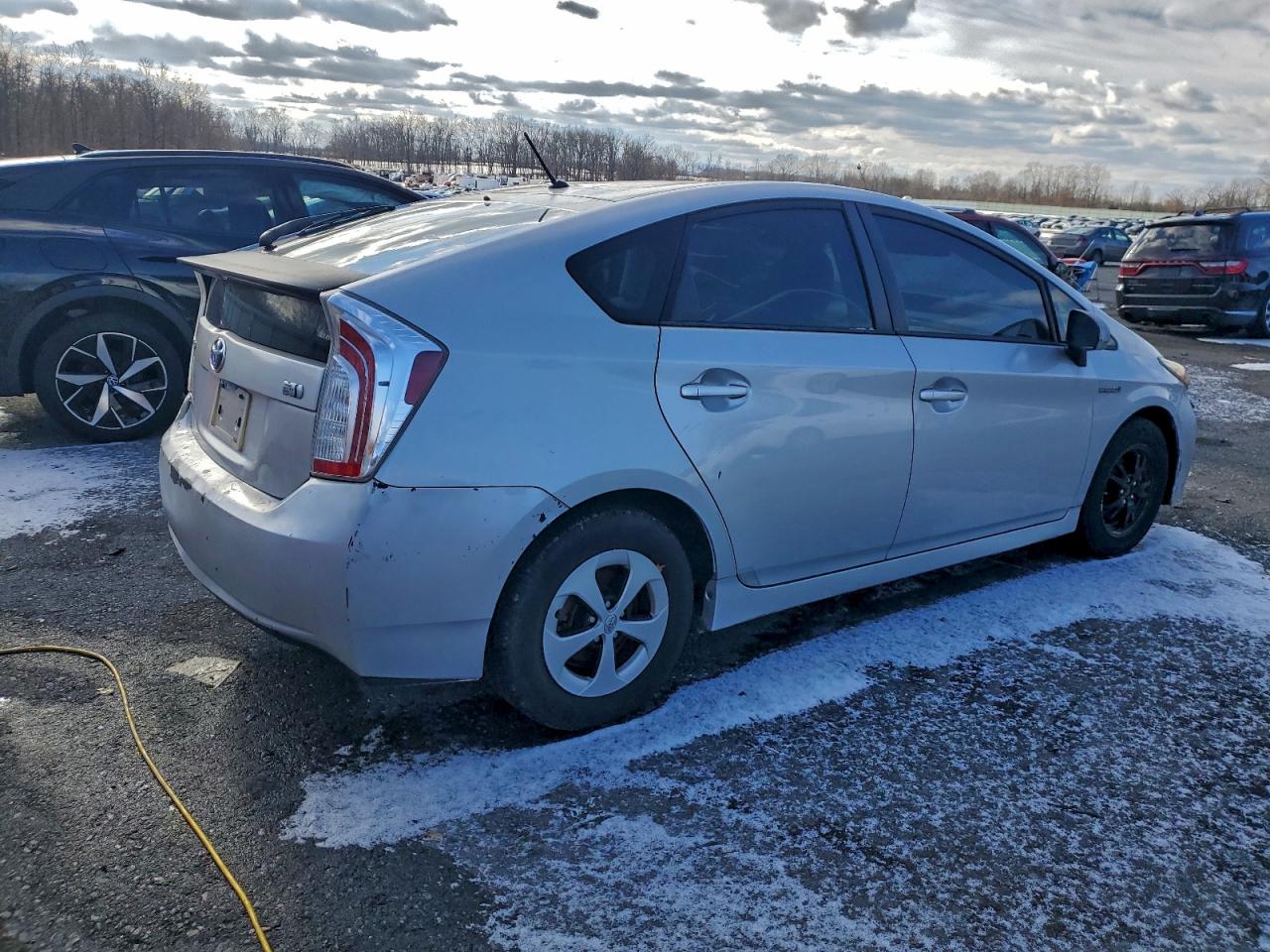 2012 TOYOTA PRIUS photo 3