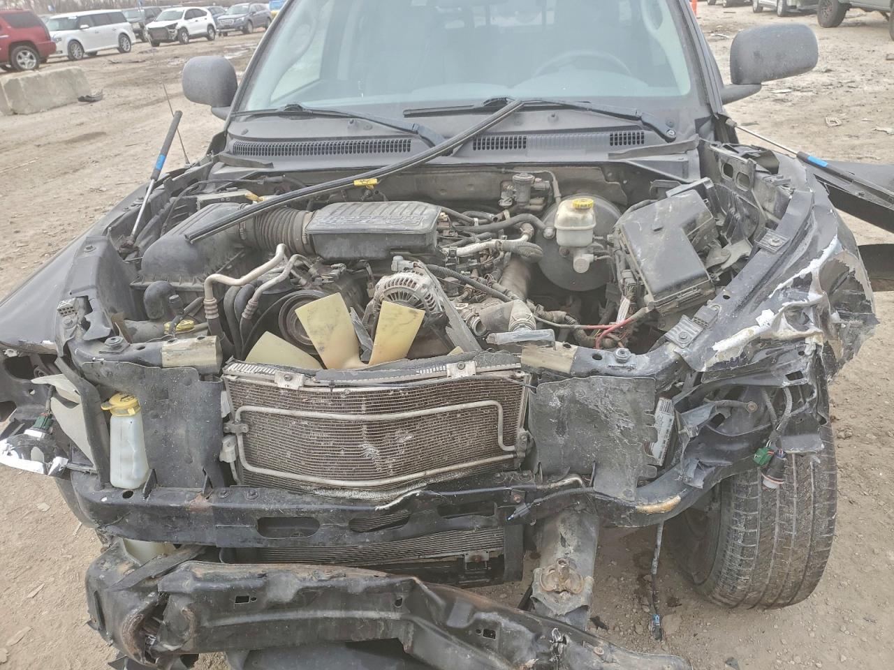 2005 DODGE DAKOTA QUAD SLT photo 11