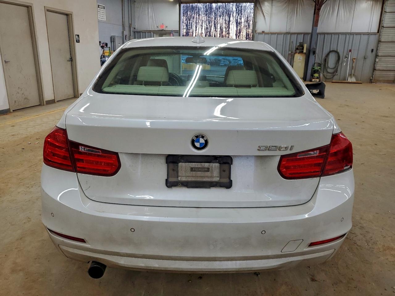 2015 BMW 320 I photo 6