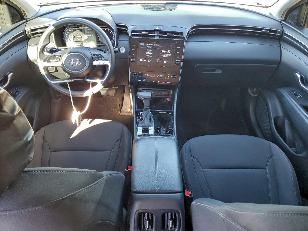 2024 HYUNDAI TUCSON SEL photo 8