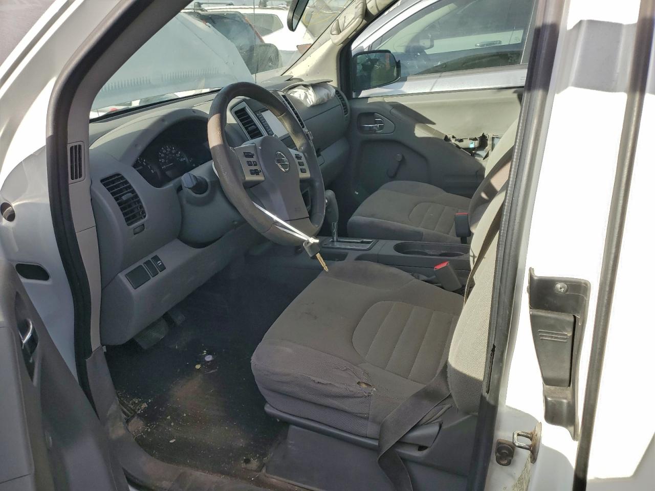 2019 NISSAN FRONTIER S photo 7