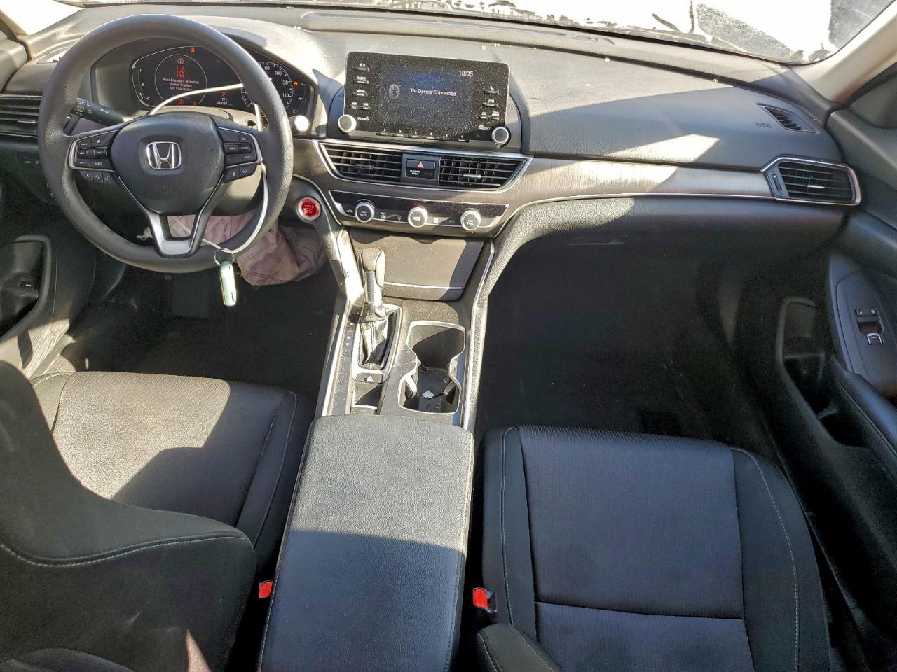 2018 HONDA ACCORD LX photo 8