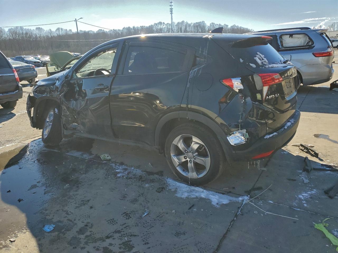 2021 HONDA HR-V LX photo 2