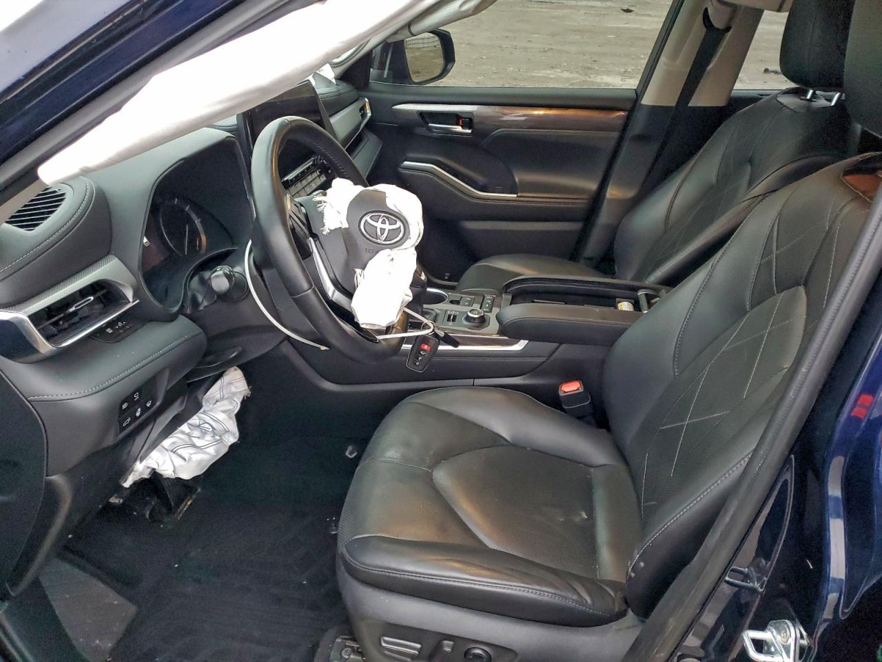 2021 TOYOTA HIGHLANDER PLATINUM photo 7