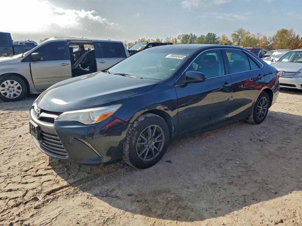 2015 TOYOTA CAMRY