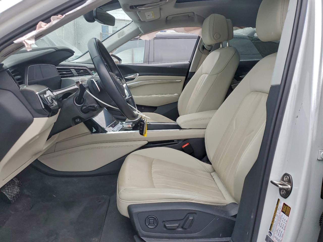 2021 AUDI E-TRON PREMIUM PLUS photo 7