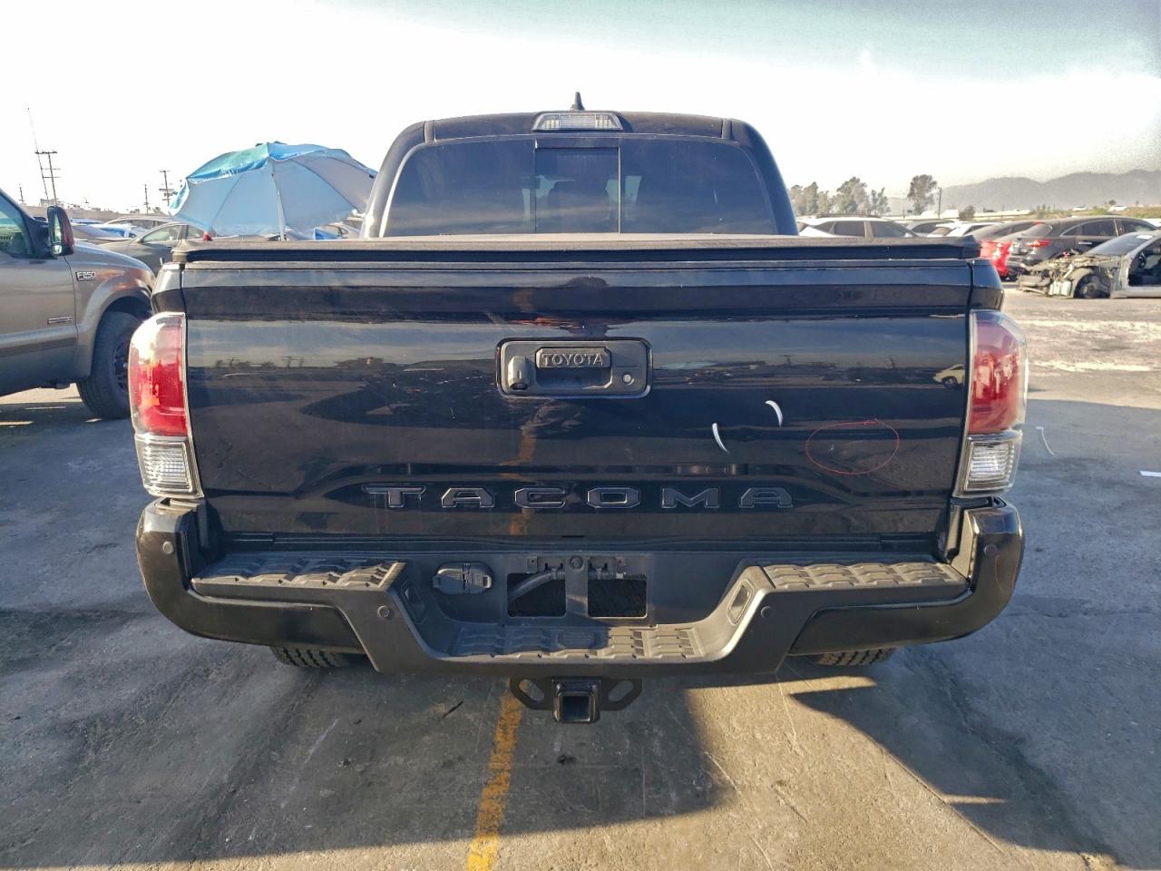 2022 TOYOTA TACOMA DOUBLE CAB photo 6