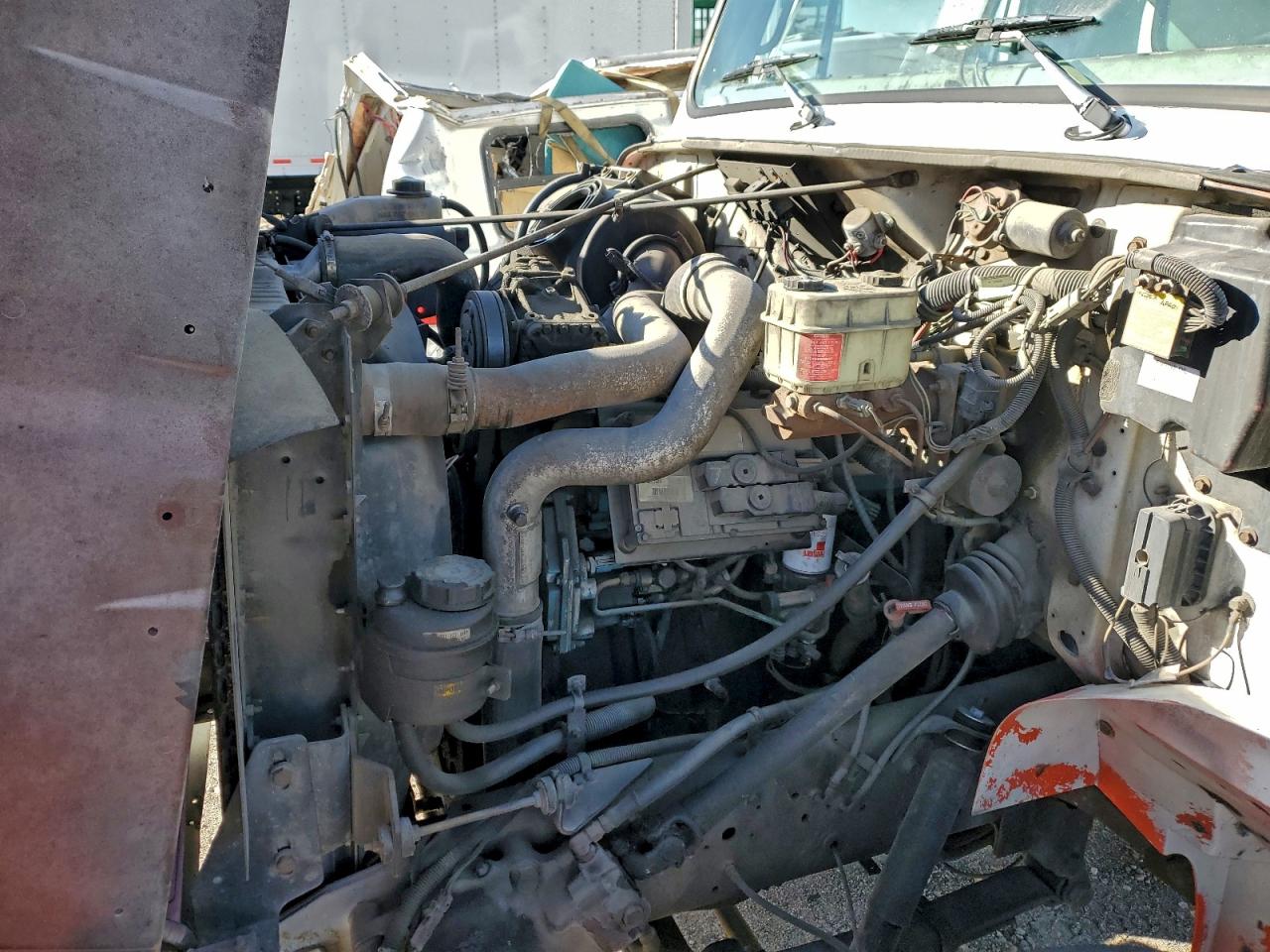 2001 INTERNATIONAL 4000 4700 photo 12