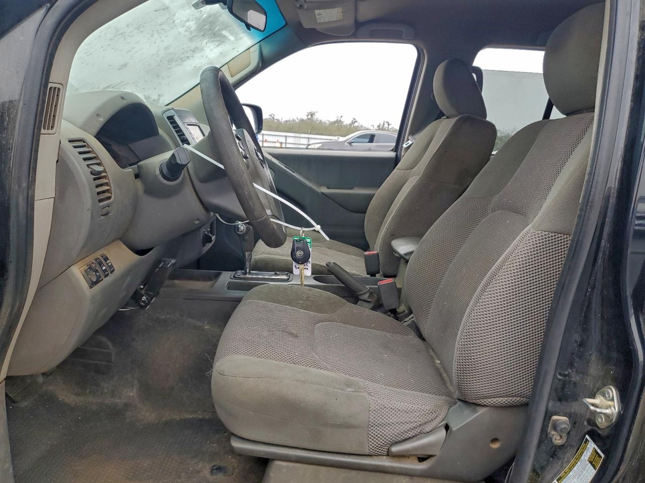 2019 NISSAN FRONTIER S photo 7