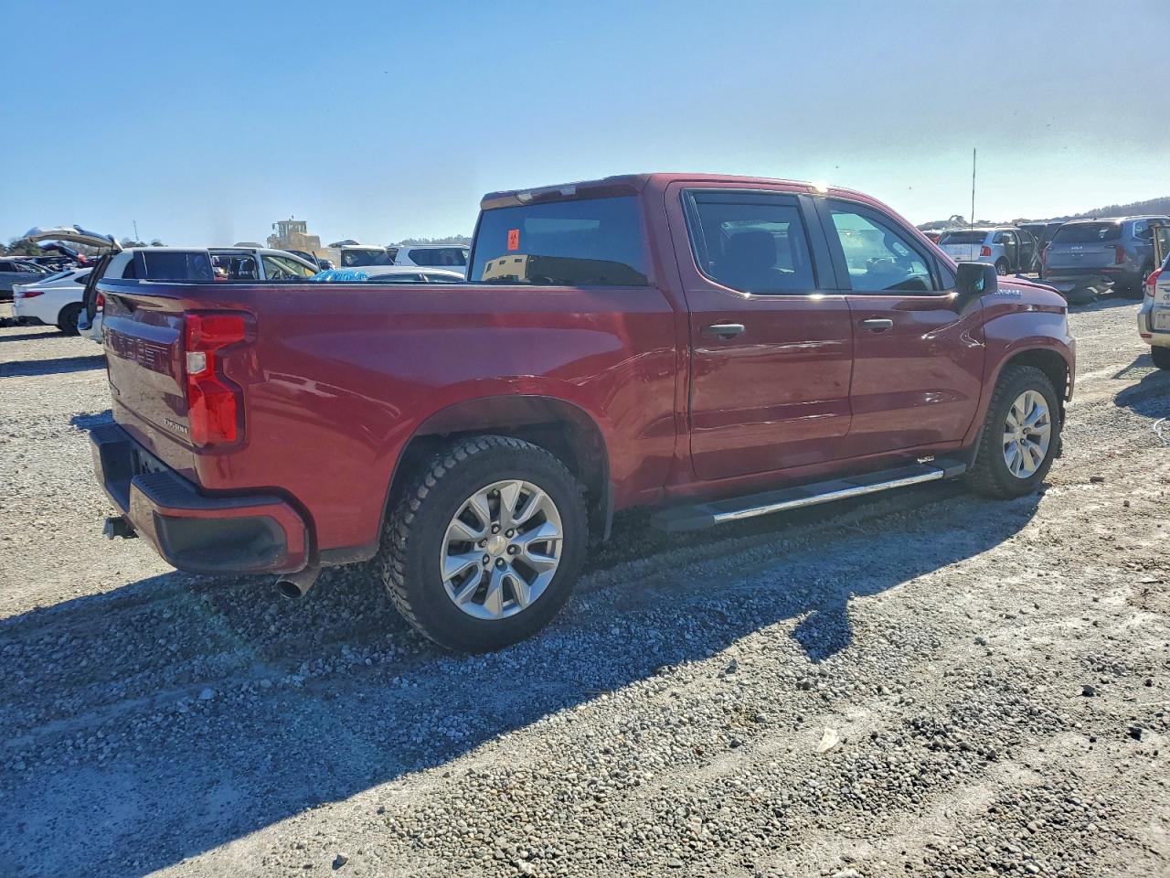 2020 CHEVROLET SILVERADO C1500 CUSTOM photo 3