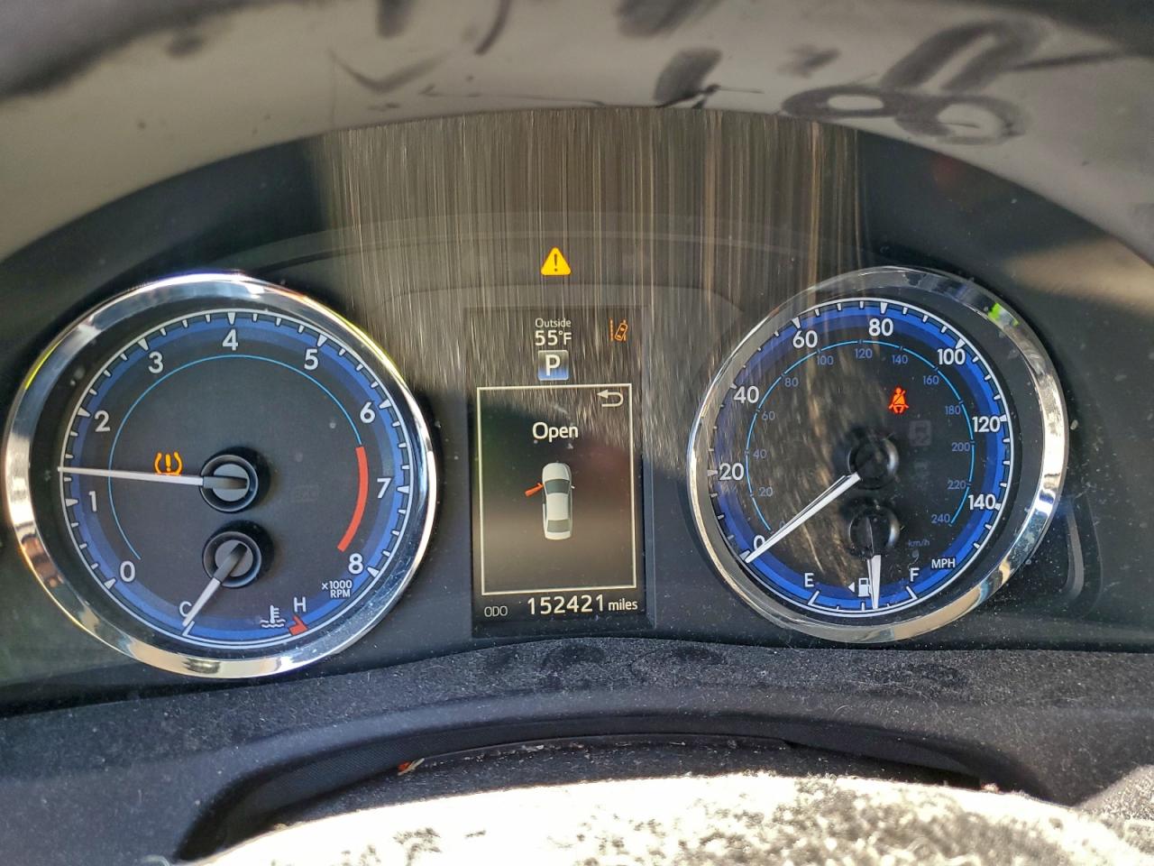 2018 TOYOTA COROLLA L photo 9