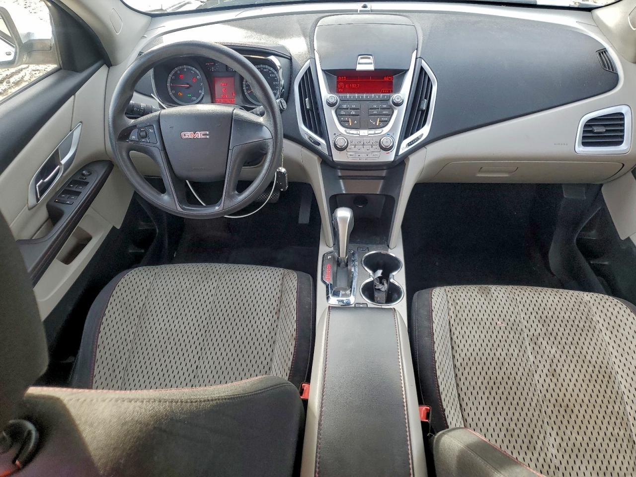 2011 GMC TERRAIN SLE photo 8