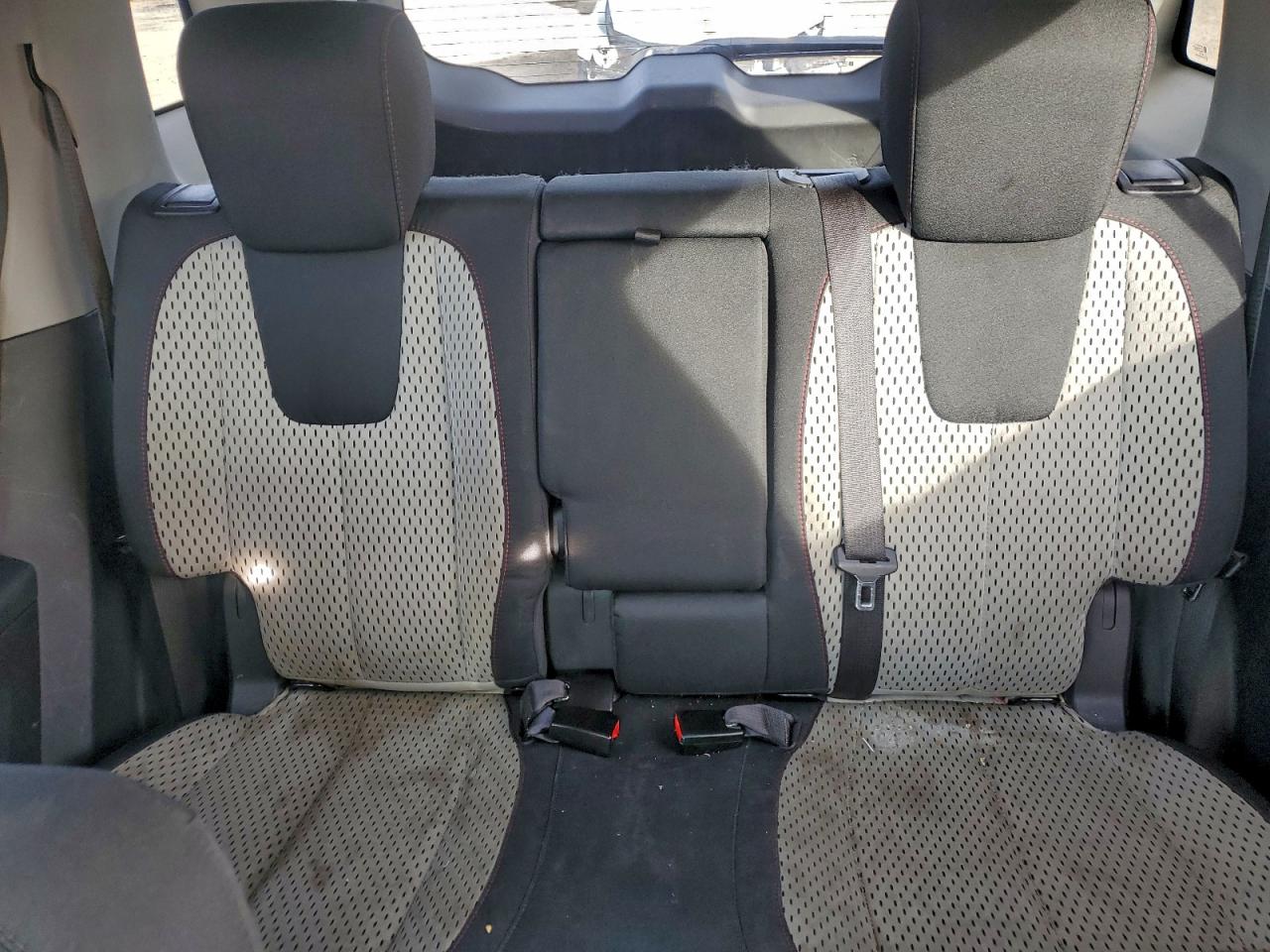 2011 GMC TERRAIN SLE photo 10