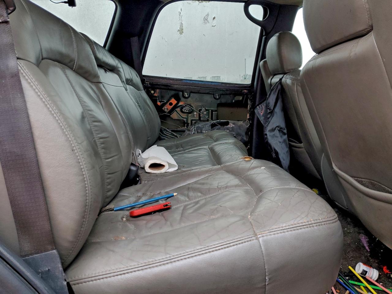 2001 CHEVROLET TAHOE K1500 photo 11