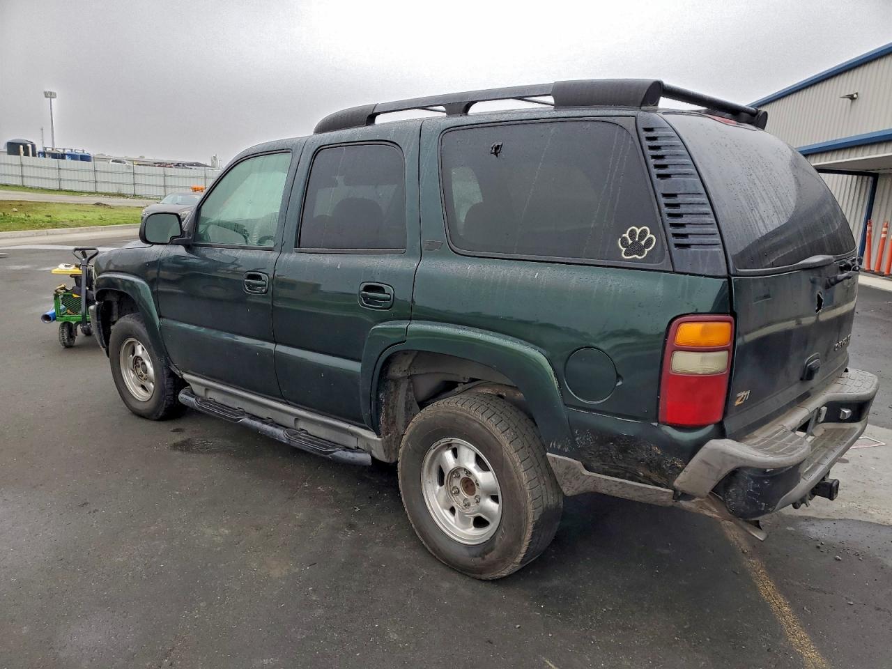 2001 CHEVROLET TAHOE K1500 photo 2