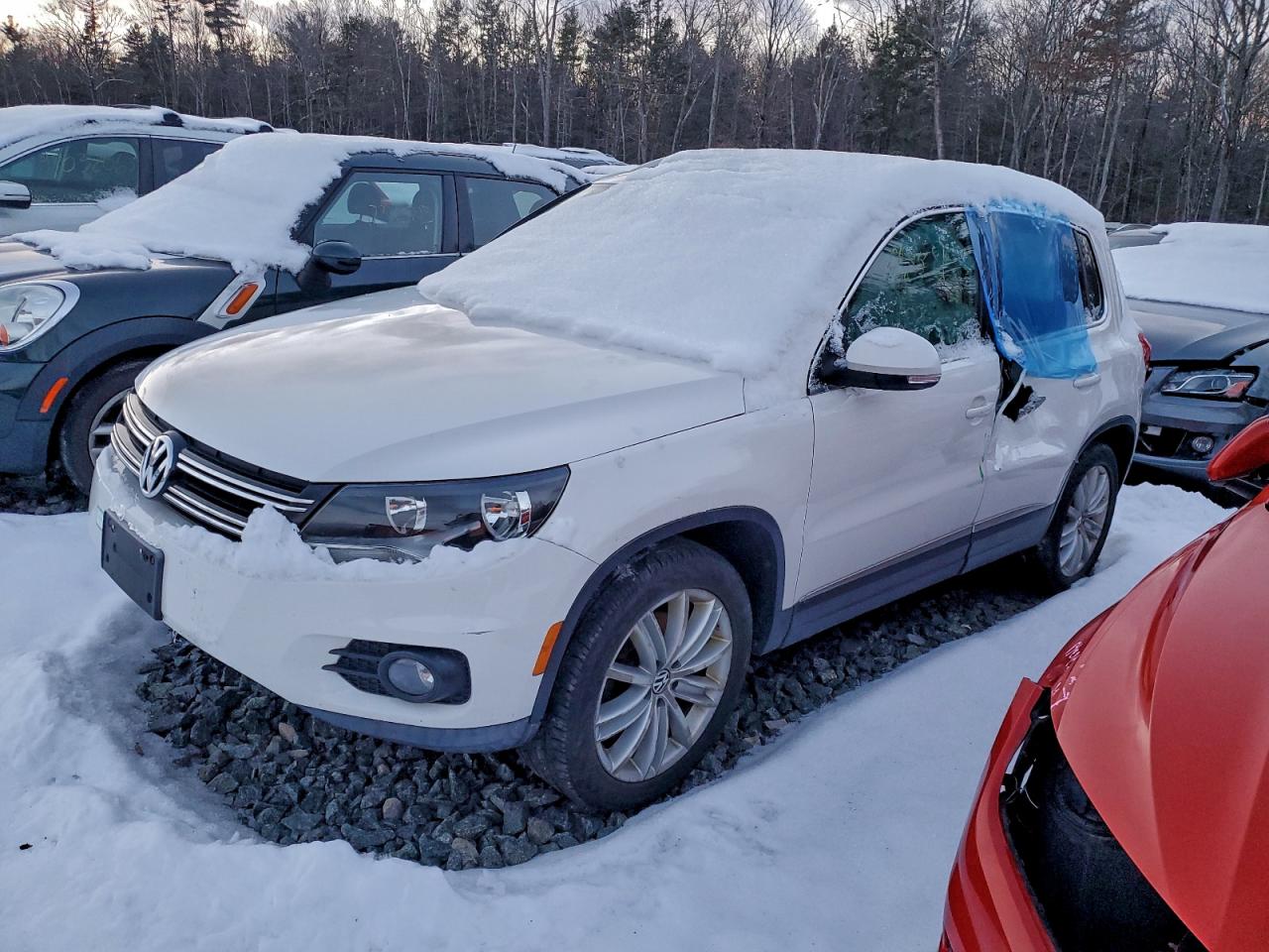 2012 VOLKSWAGEN TIGUAN