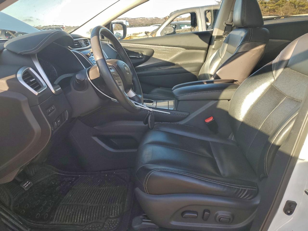2017 NISSAN MURANO S photo 7