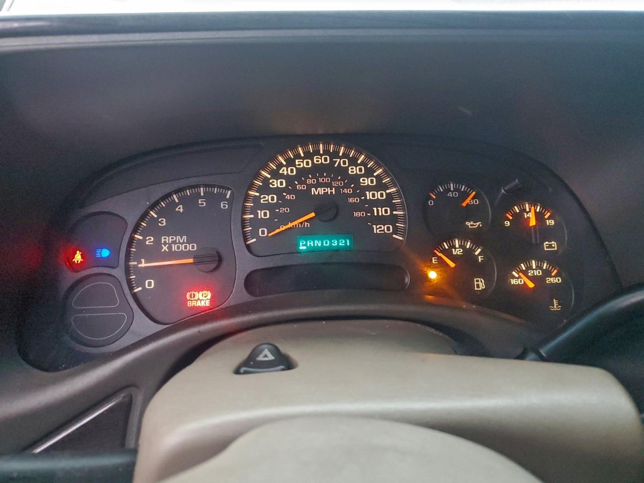 2003 GMC YUKON XL DENALI photo 9