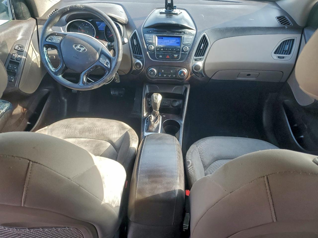 2015 HYUNDAI TUCSON GLS photo 8