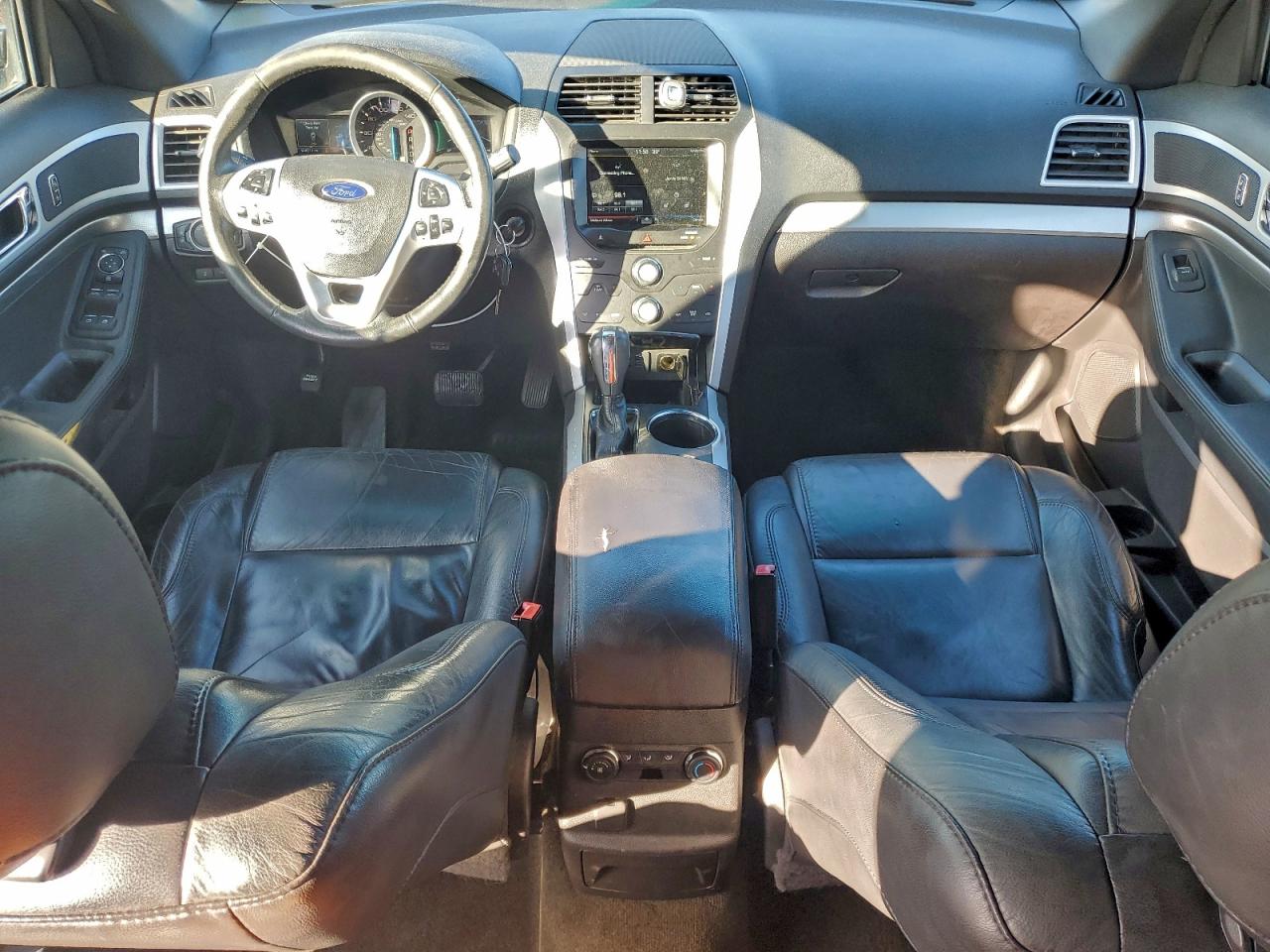 2014 FORD EXPLORER XLT photo 8