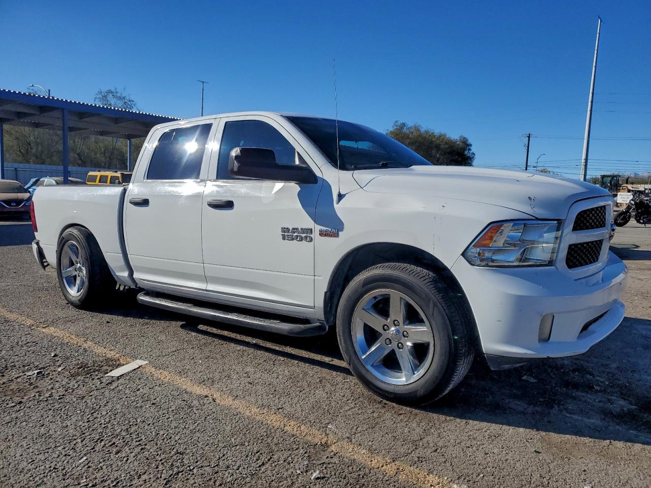 2013 RAM 1500 ST photo 4