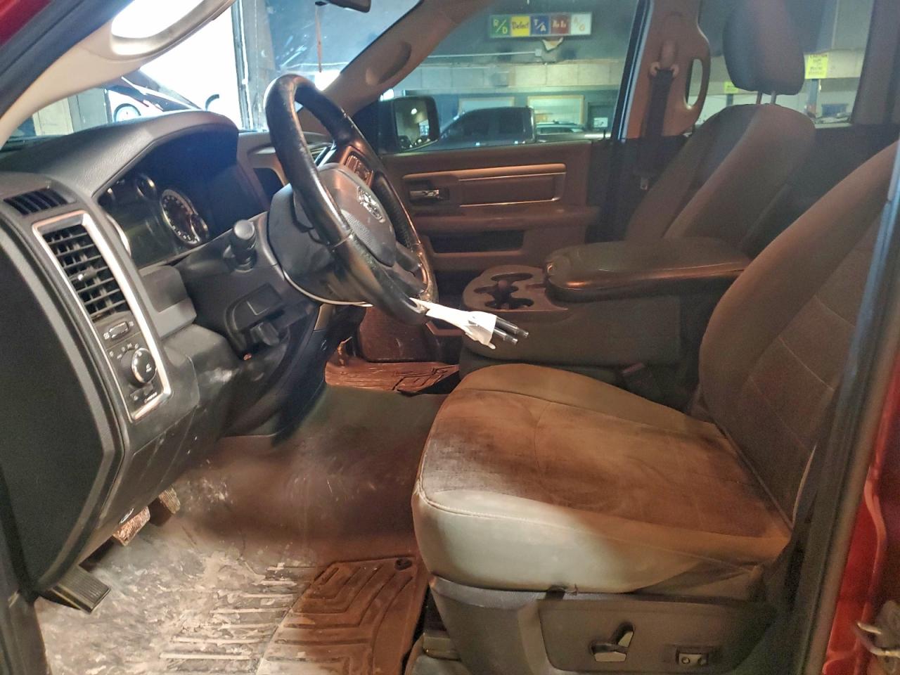 2013 RAM 1500 SLT photo 7