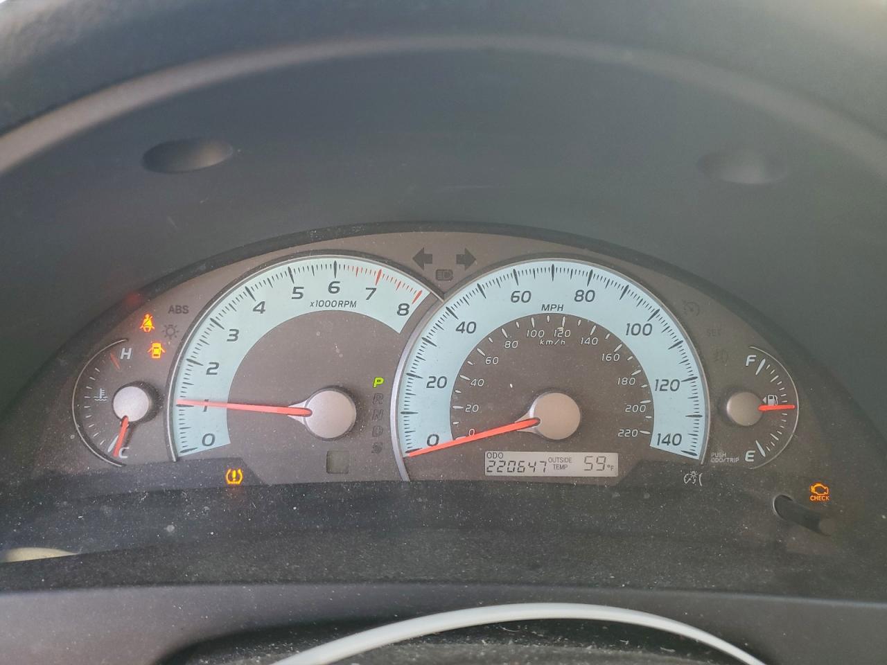 2010 TOYOTA CAMRY BASE photo 9