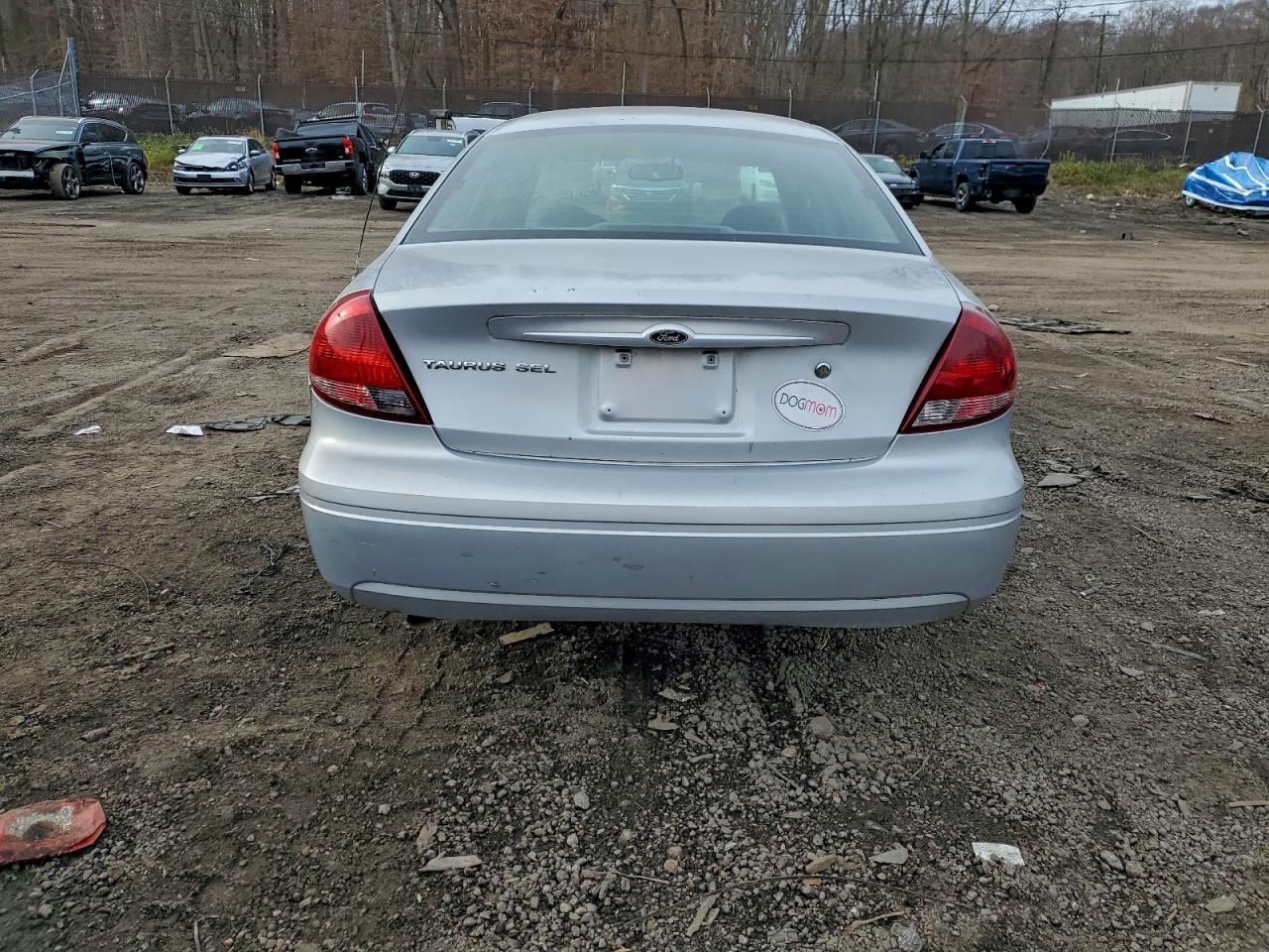 2007 FORD TAURUS SEL photo 6