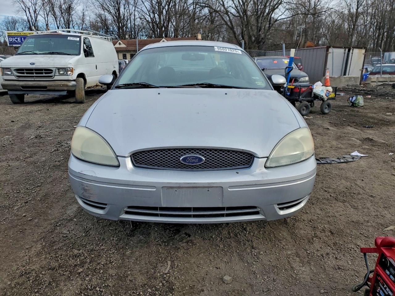 2007 FORD TAURUS SEL photo 5